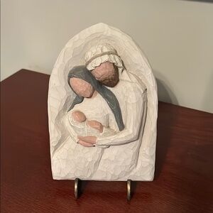 NWT WILLOW TREE Nativity Family Sculpture